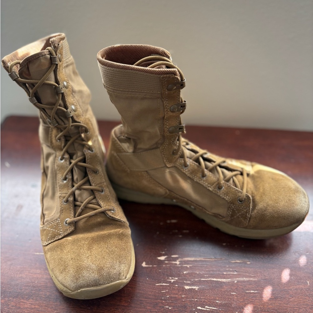 Danner Tachyon Coyote Brown Men’s Military Boot